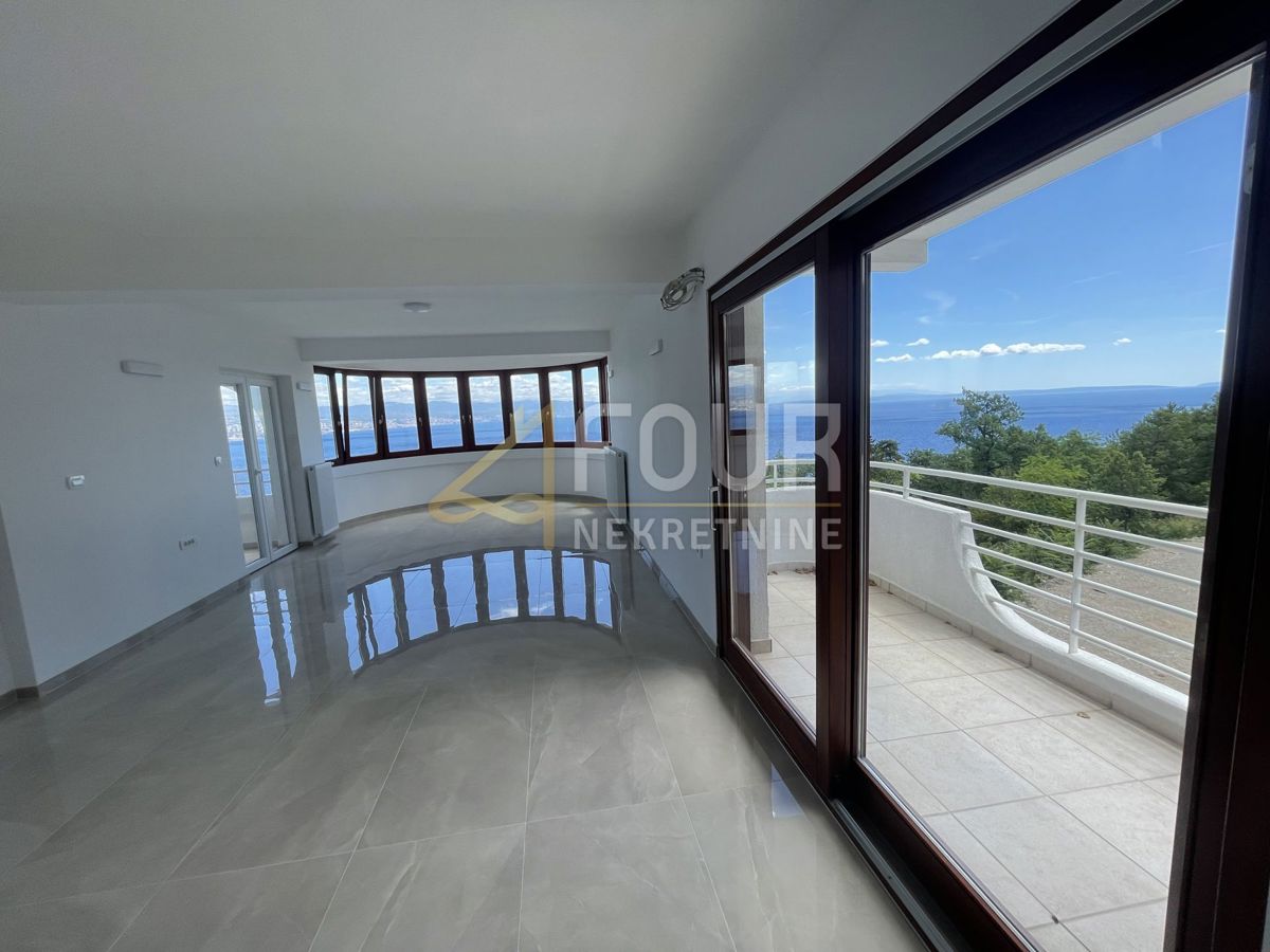 Stanovanje Opatija - Centar, Opatija, 170.45m2