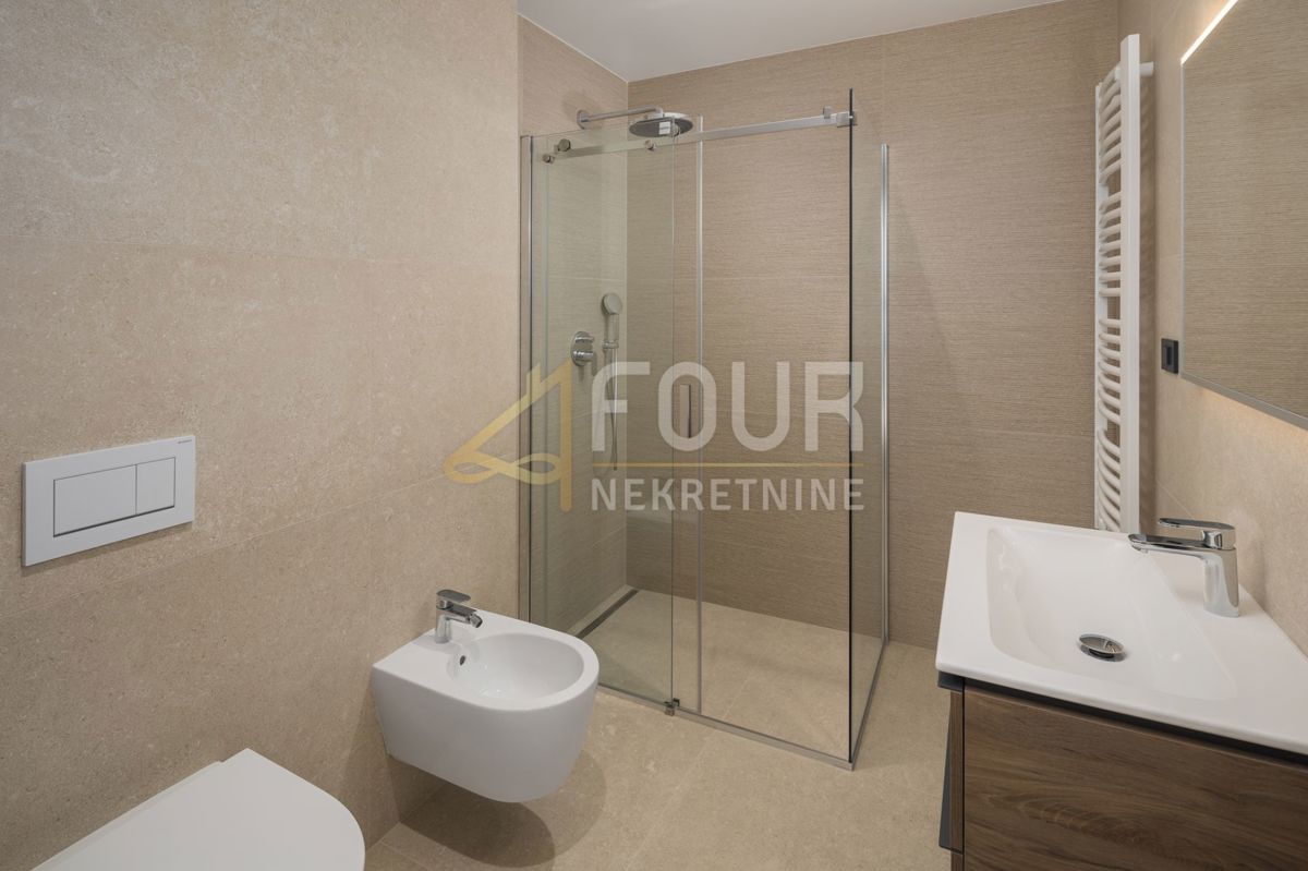 Stanovanje Rovinj, 209,64m2