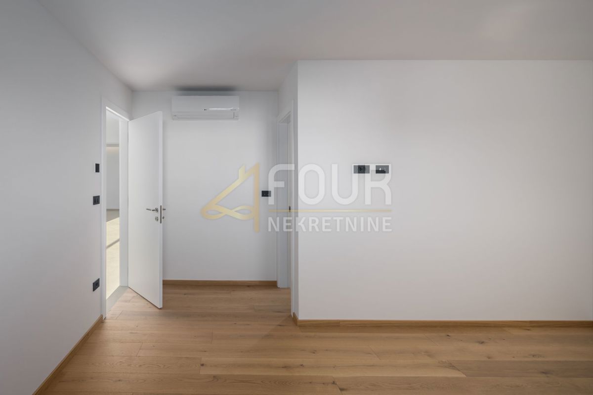 Stanovanje Rovinj, 209,64m2