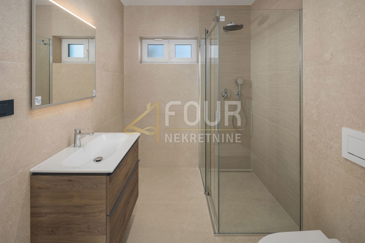 Stanovanje Rovinj, 209,64m2