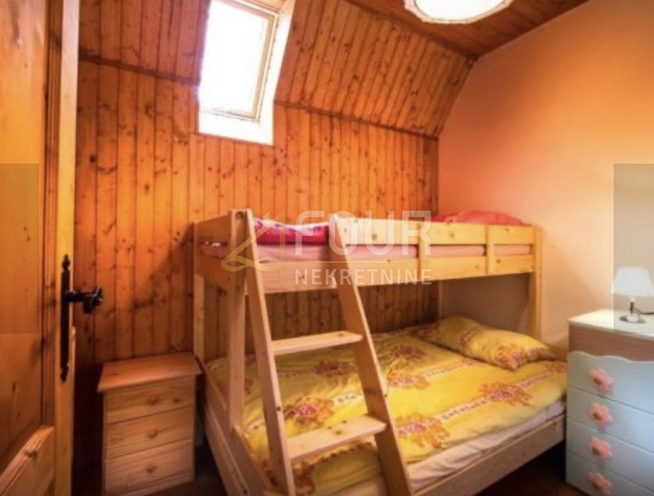Hiša Jelenje, 155m2