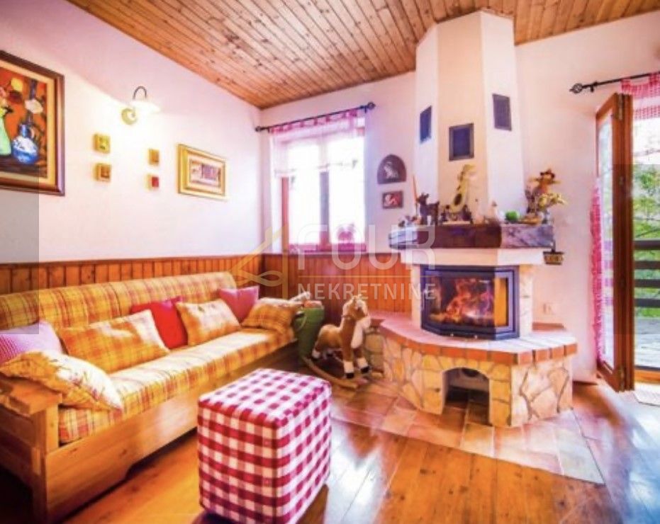 Hiša Jelenje, 155m2