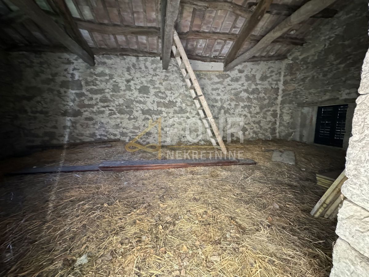 Hiša Buzet, 106m2