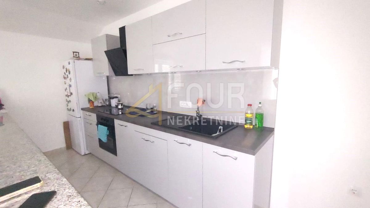 Stanovanje Senj, 95,90m2