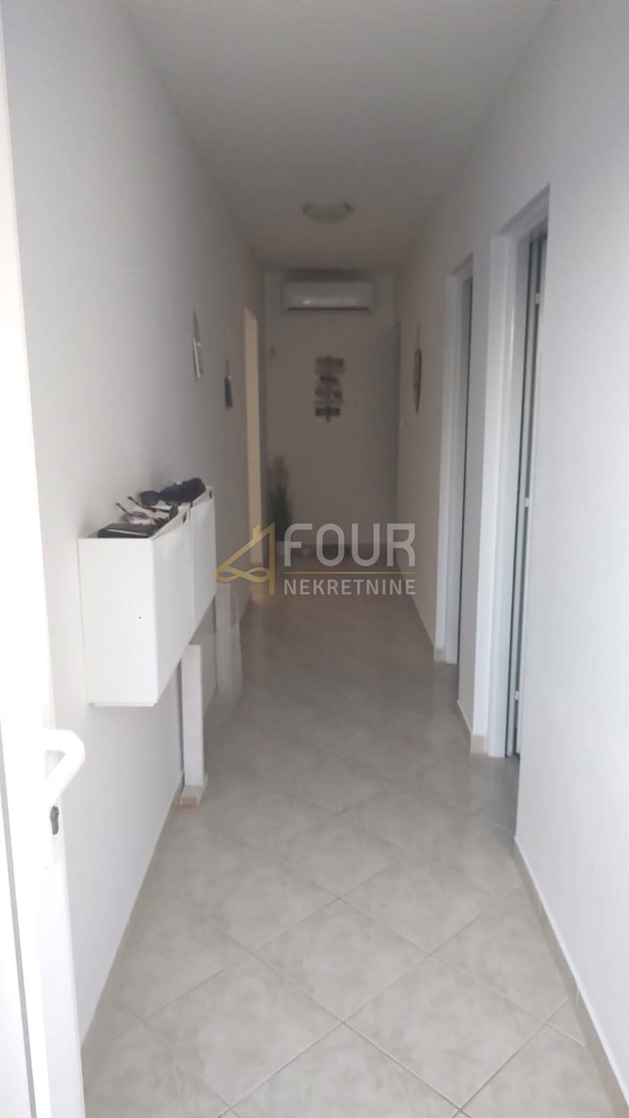Stanovanje Senj, 95,90m2