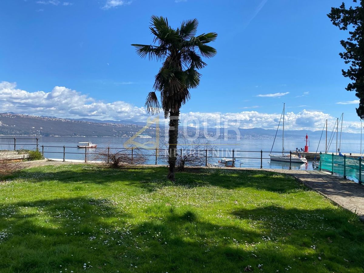 Stanovanje Opatija - Centar, Opatija, 130m2