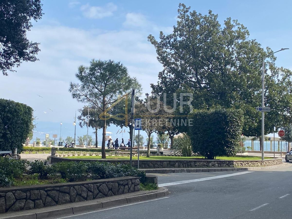 Stanovanje Opatija - Centar, Opatija, 130m2
