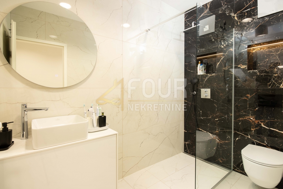 Stanovanje Ičići, Opatija - Okolica, 147m2