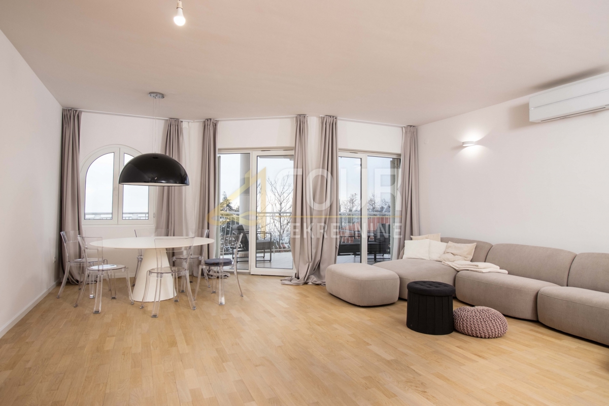 Stanovanje Ičići, Opatija - Okolica, 147m2