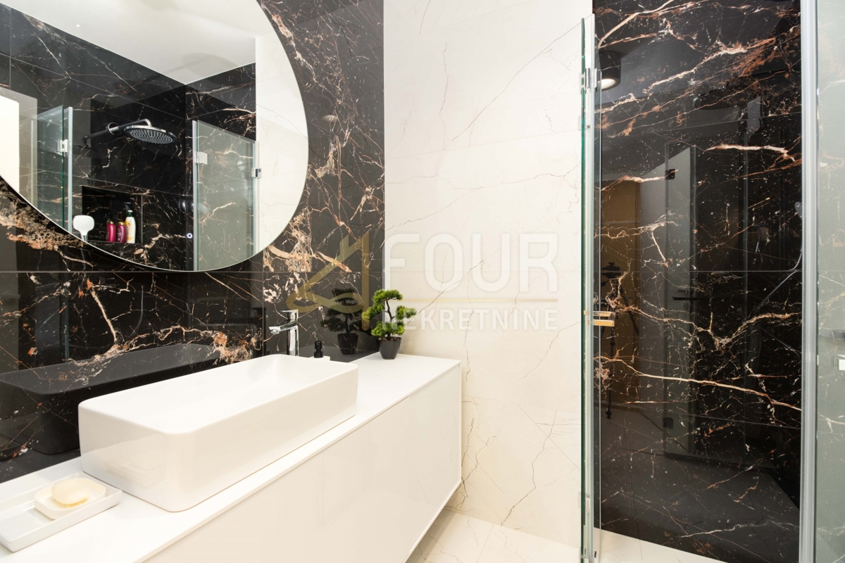 Stanovanje Ičići, Opatija - Okolica, 147m2