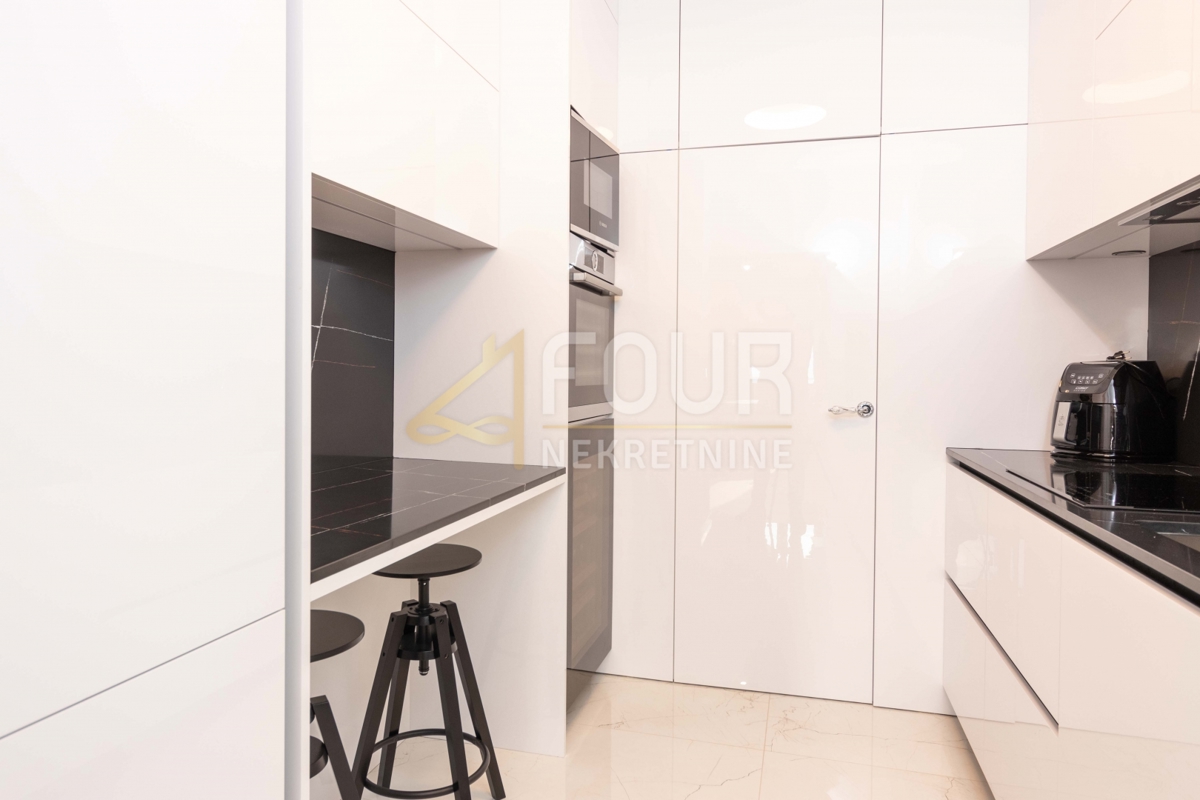 Stanovanje Ičići, Opatija - Okolica, 147m2