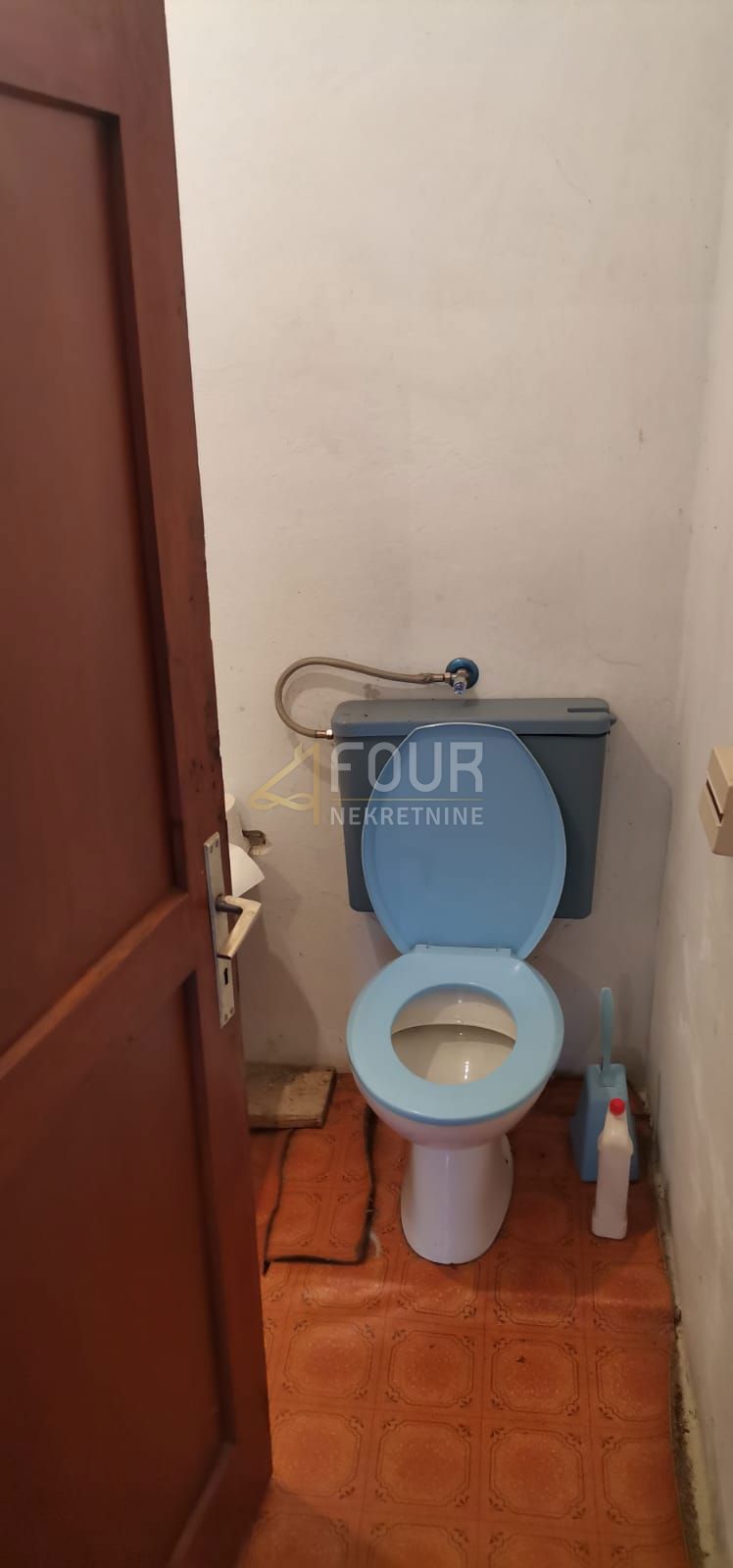 Hiša Tounj, 63m2