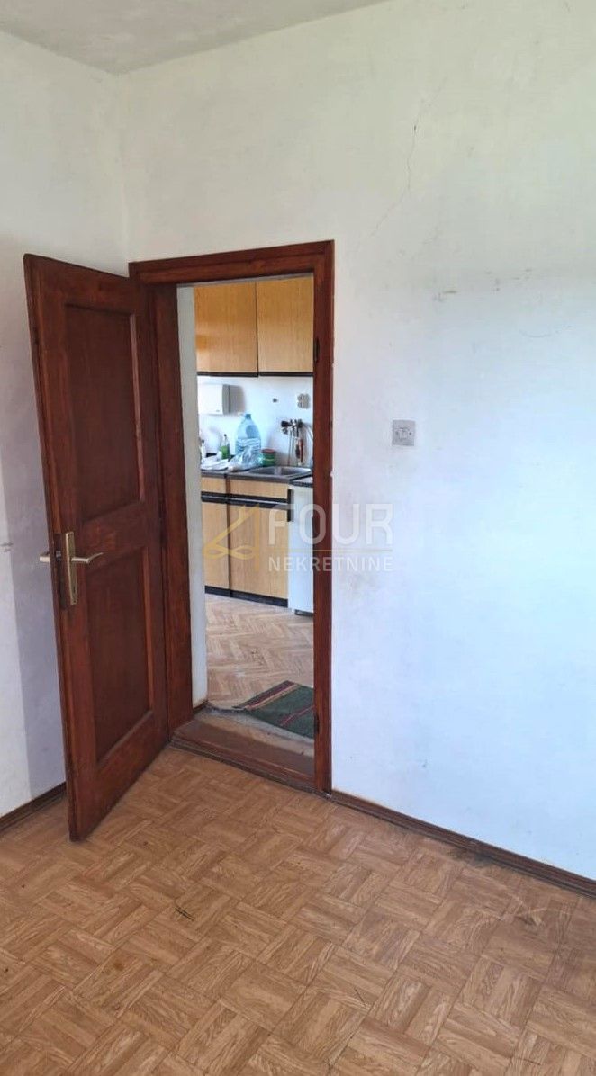 Hiša Tounj, 63m2