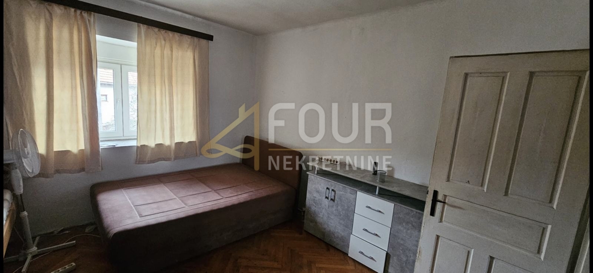 Hiša Moravice, Vrbovsko, 250m2