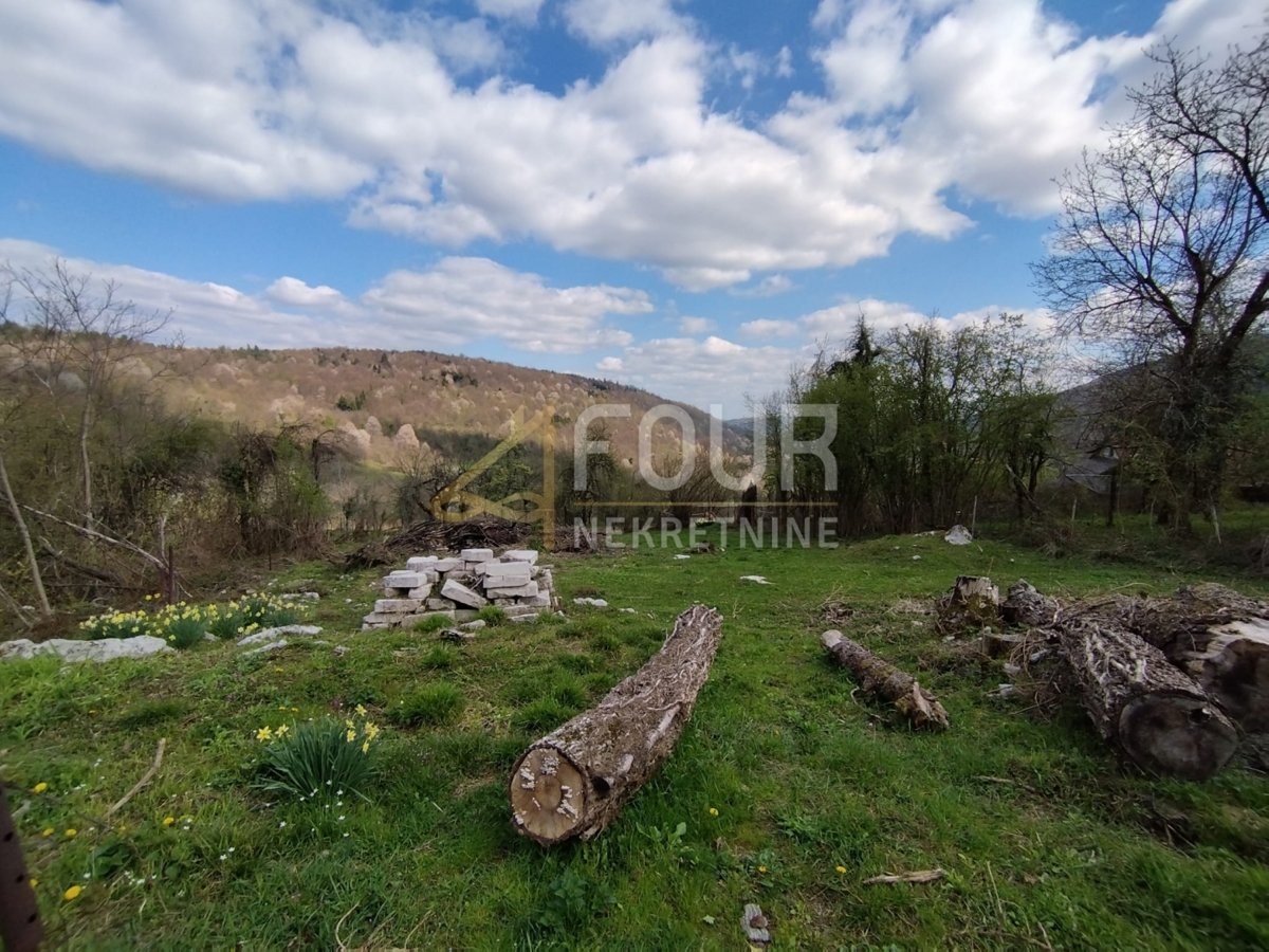 Zemljišče Lukovdol, Vrbovsko, 844m2