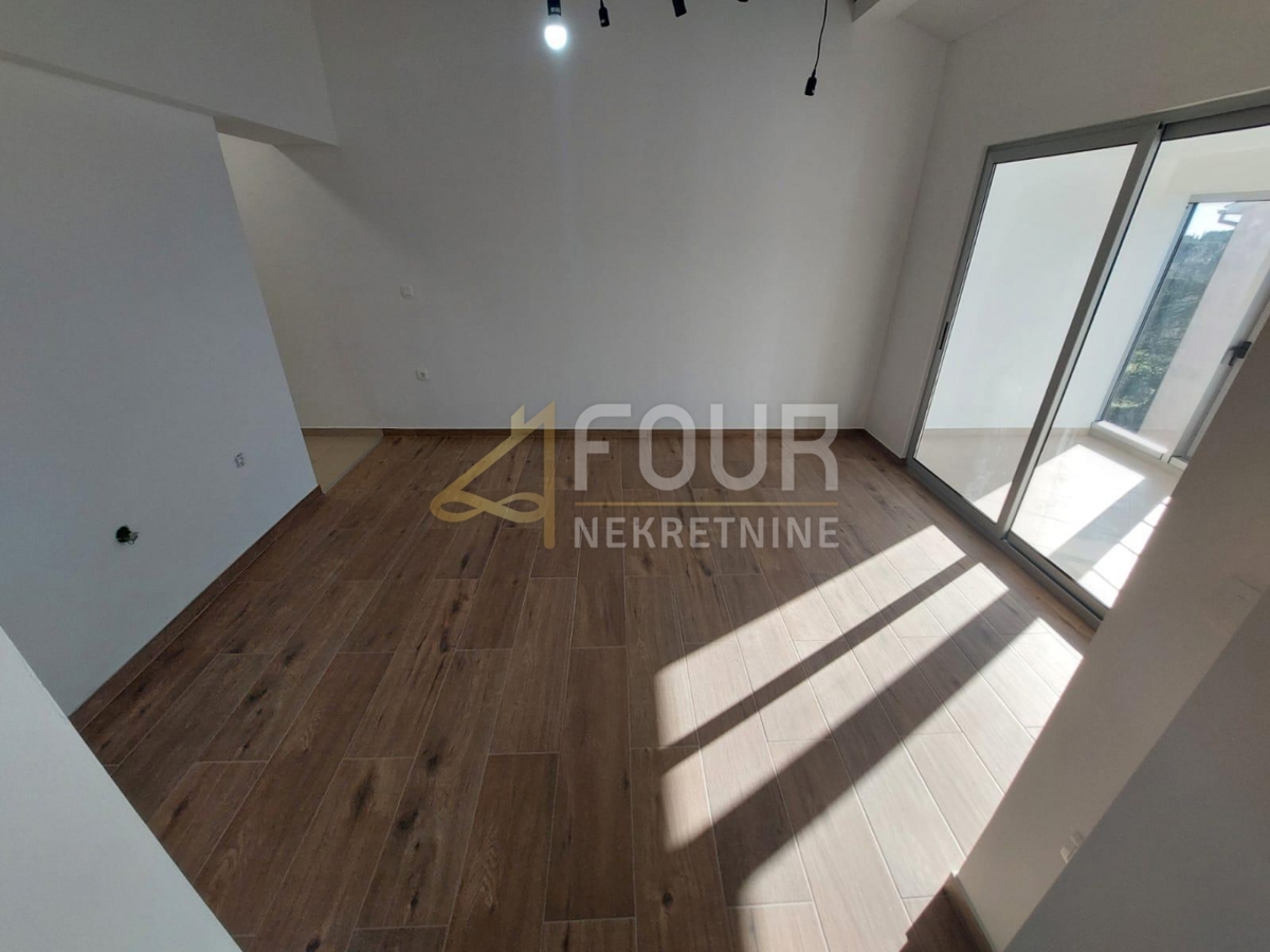 Stanovanje Veli vrh, Pula, 63m2