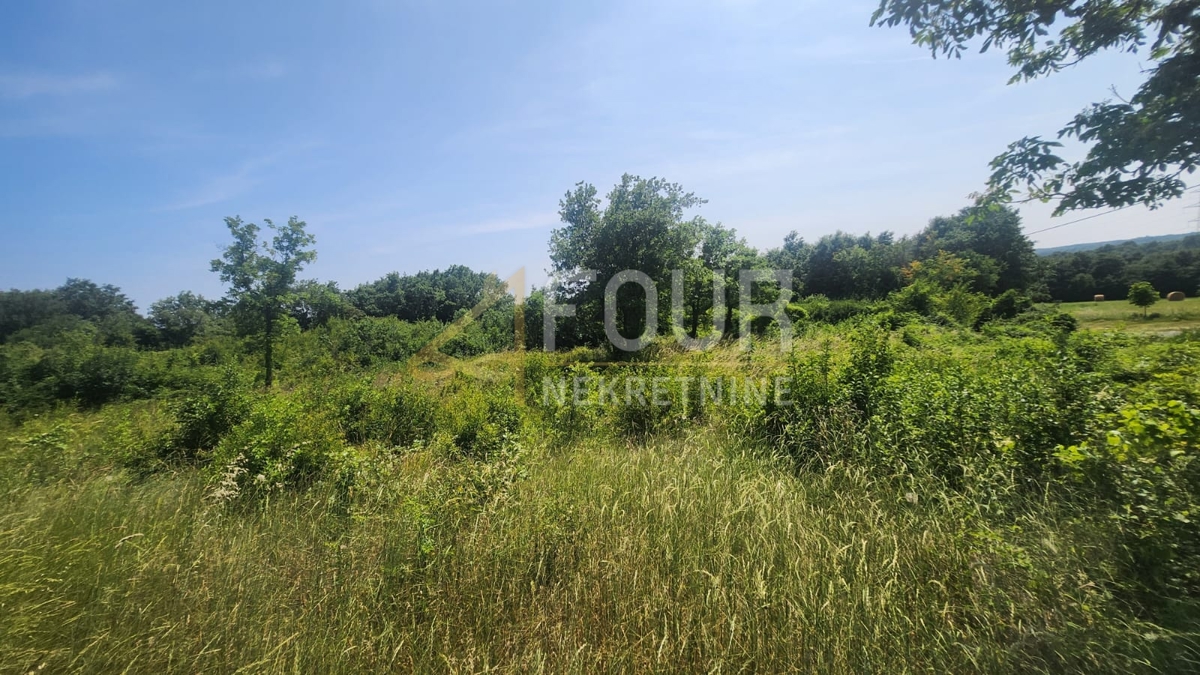 Zemljišče Barban, 600m2