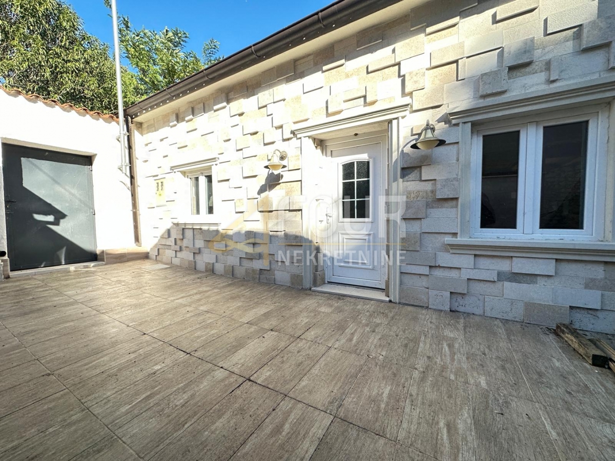 Hiša Monte Zaro, Pula, 251m2