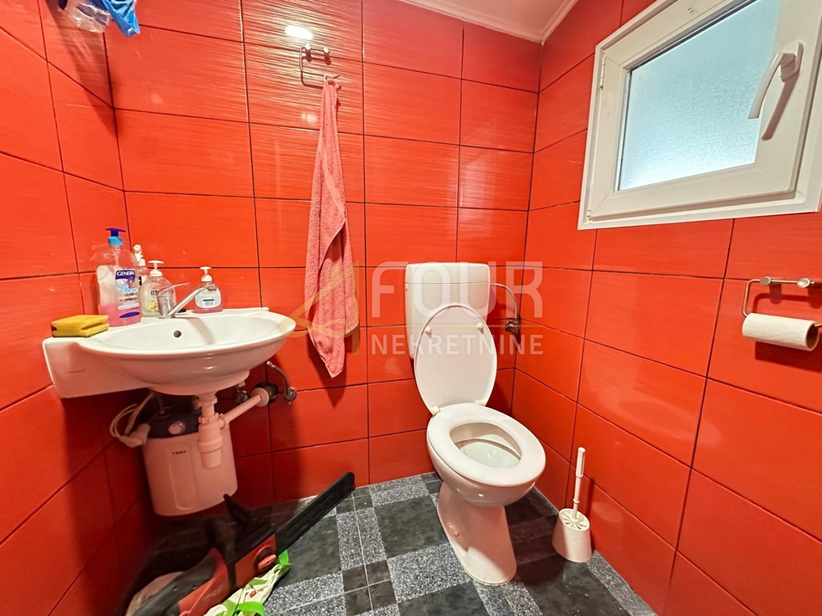 Hiša Monte Zaro, Pula, 251m2