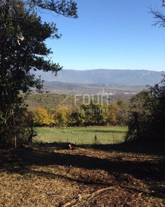 Zemljišče Kukurini, Pićan, 1.400m2