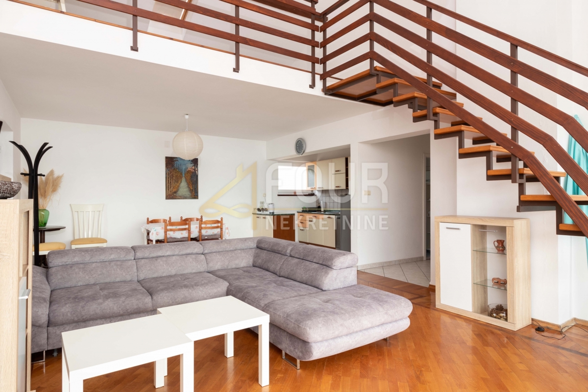 Hiša Crikvenica, 602m2