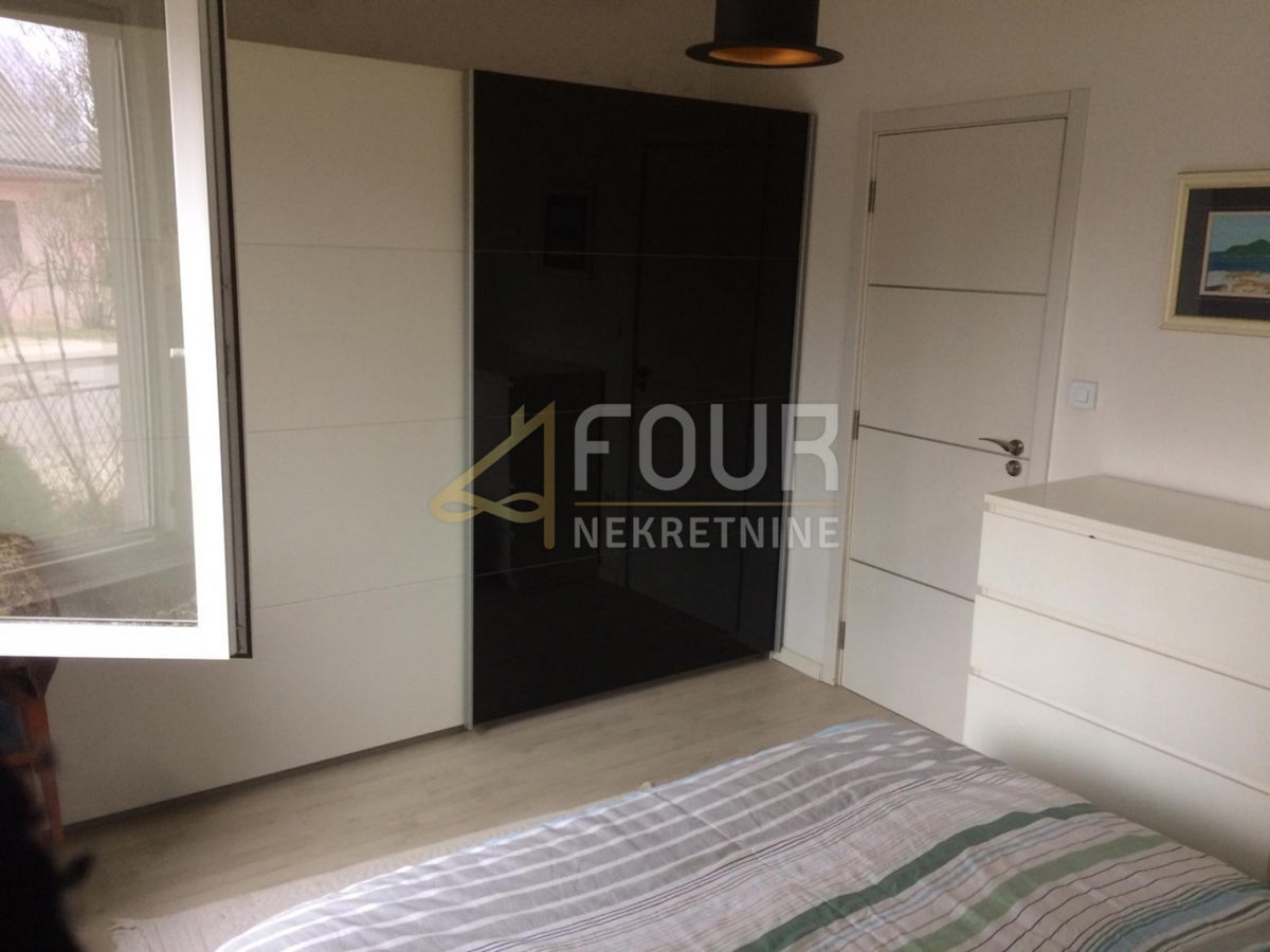 Hiša Žitnjak, Peščenica - Žitnjak, 70m2