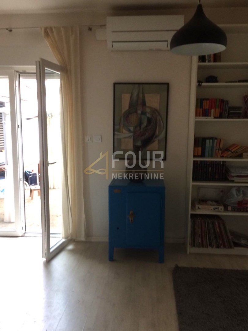 Hiša Žitnjak, Peščenica - Žitnjak, 70m2