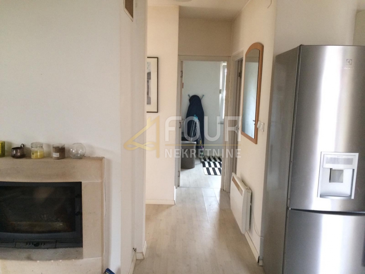 Hiša Žitnjak, Peščenica - Žitnjak, 70m2