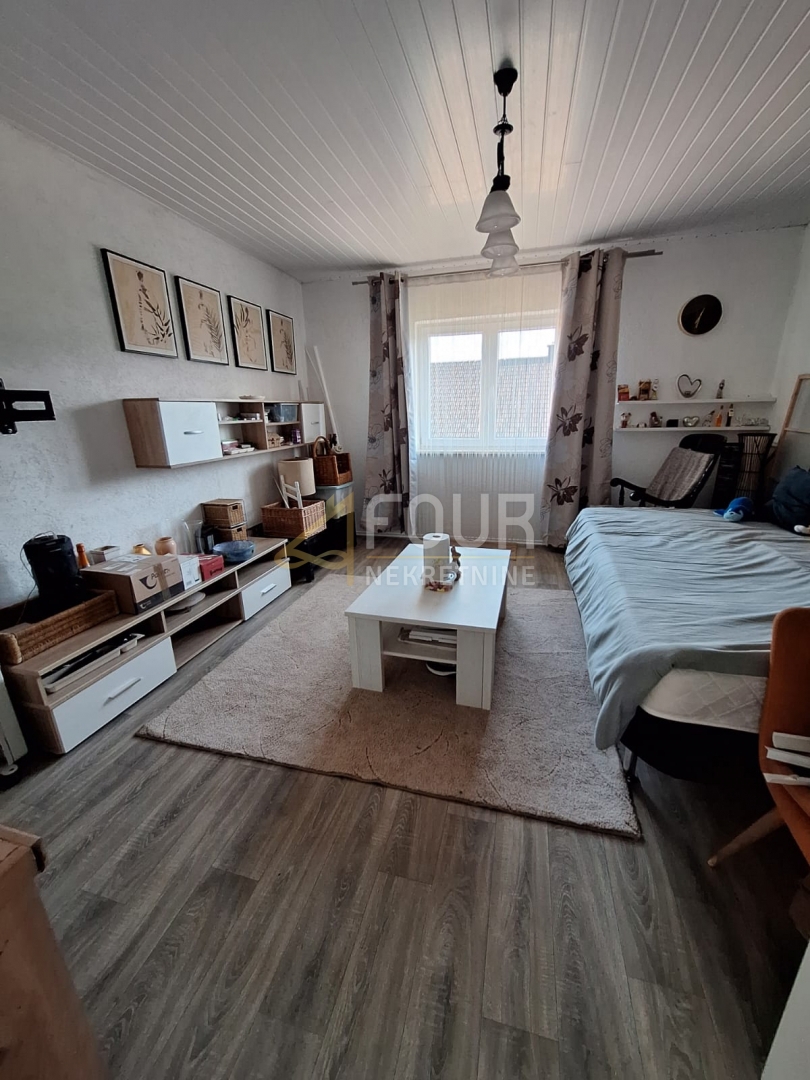 Hiša Vrbovsko, 140m2