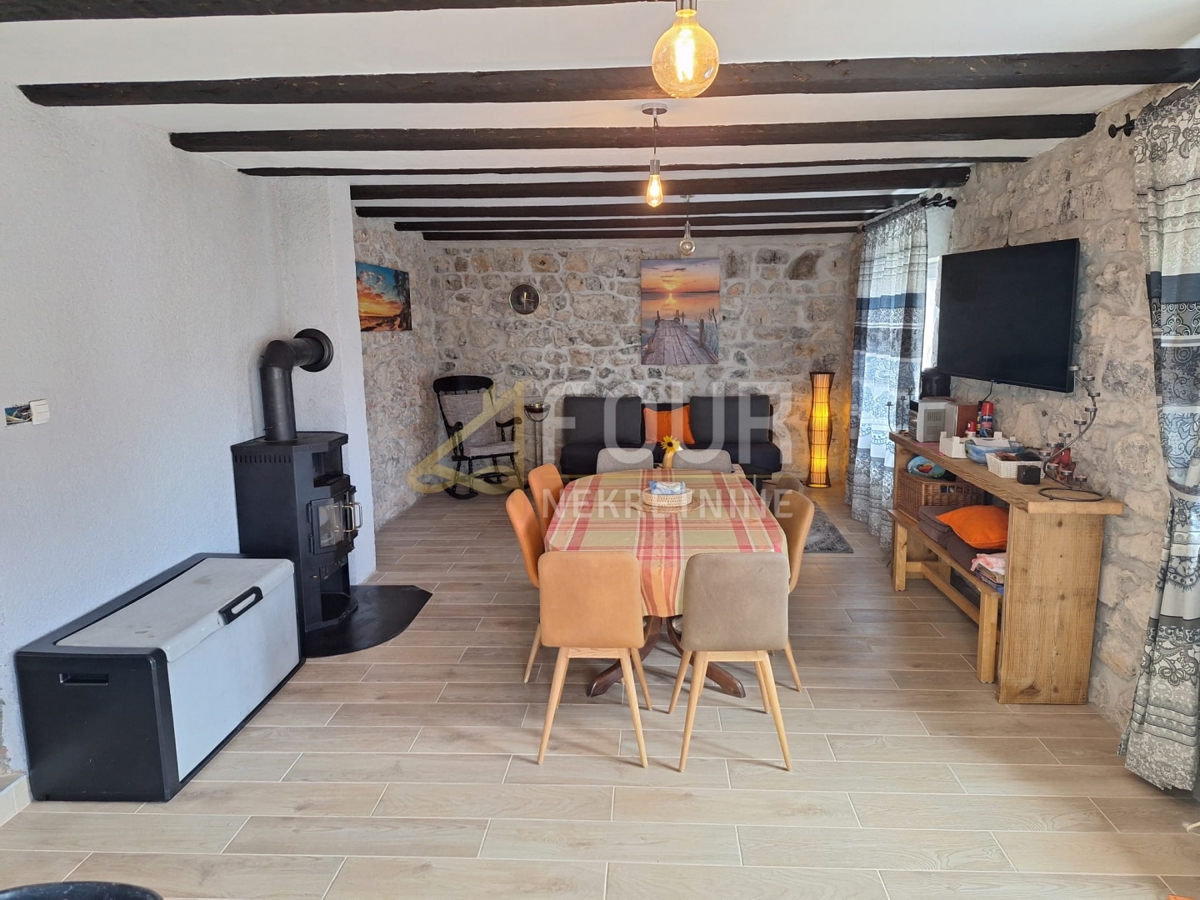 Hiša Vrbovsko, 140m2