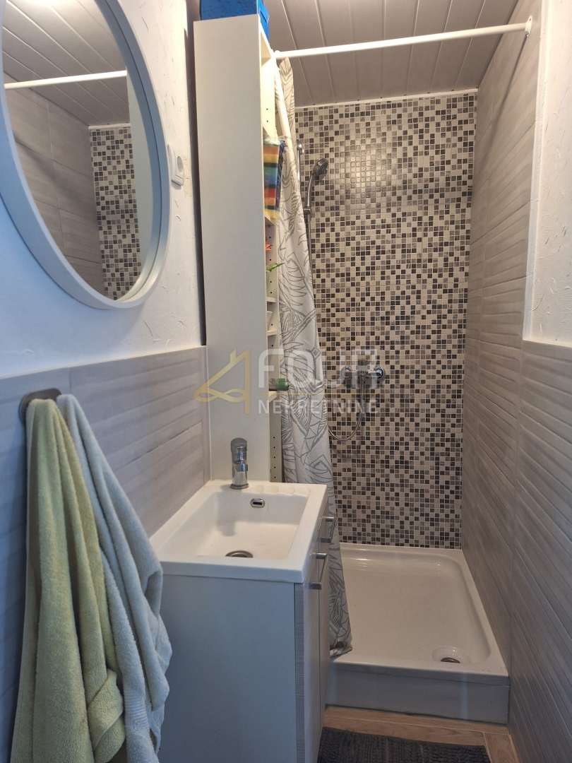 Hiša Vrbovsko, 140m2