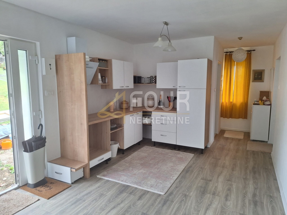 Hiša Vrbovsko, 140m2