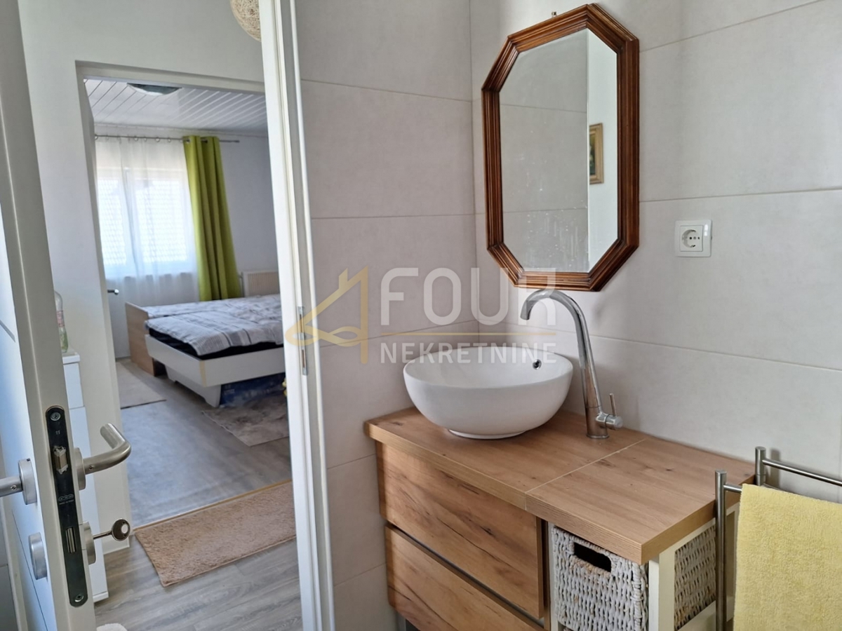 Hiša Vrbovsko, 140m2