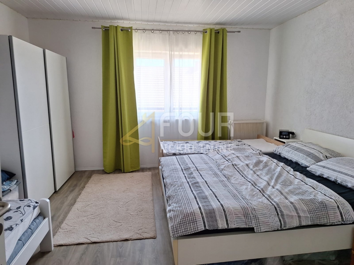 Hiša Vrbovsko, 140m2