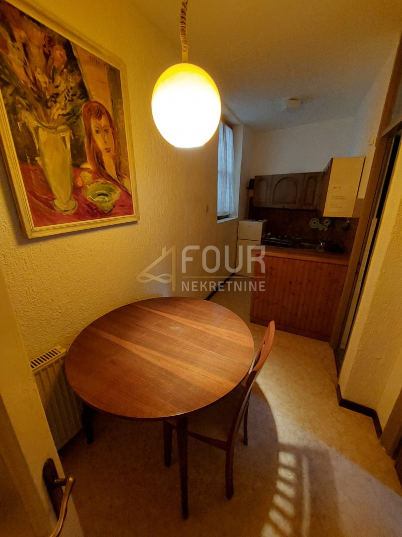 Hiša Mali Lošinj, 240m2