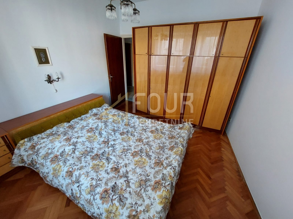 Hiša Mali Lošinj, 240m2