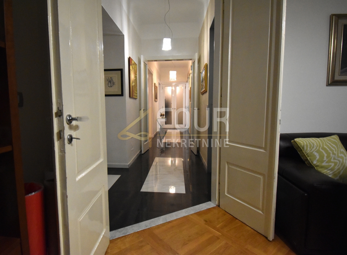 Stanovanje Pećine, Rijeka, 127,35m2