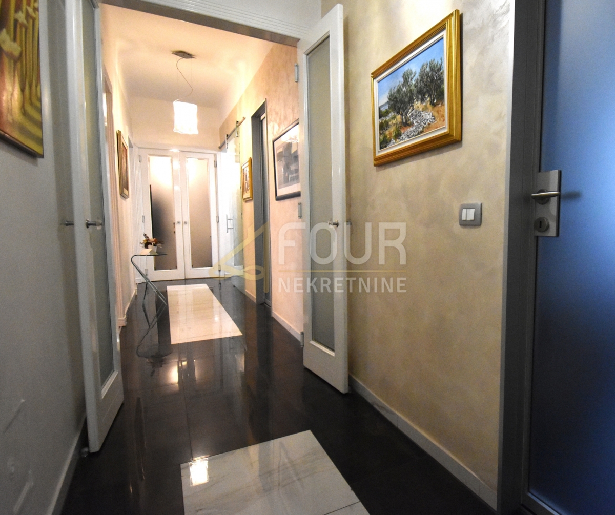 Stanovanje Pećine, Rijeka, 127,35m2