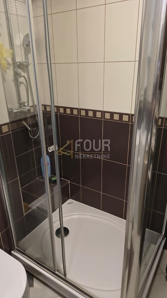 Ivanić Grad, 2 sobi, 60,47m2, balkon