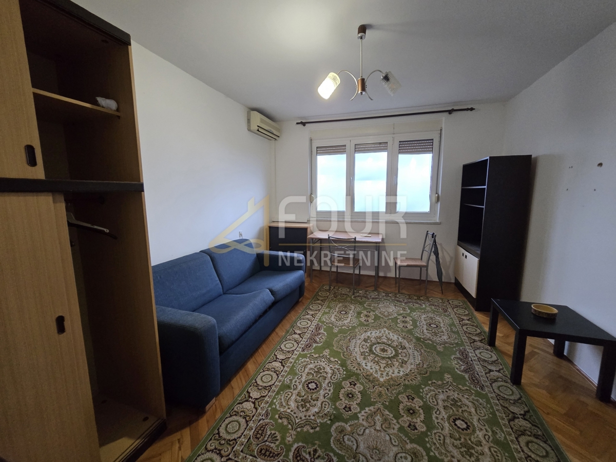 Stanovanje Pećine, Rijeka, 21m2