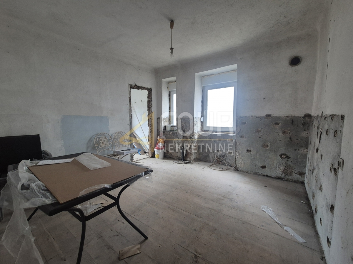 Hiša Delnice, 250m2