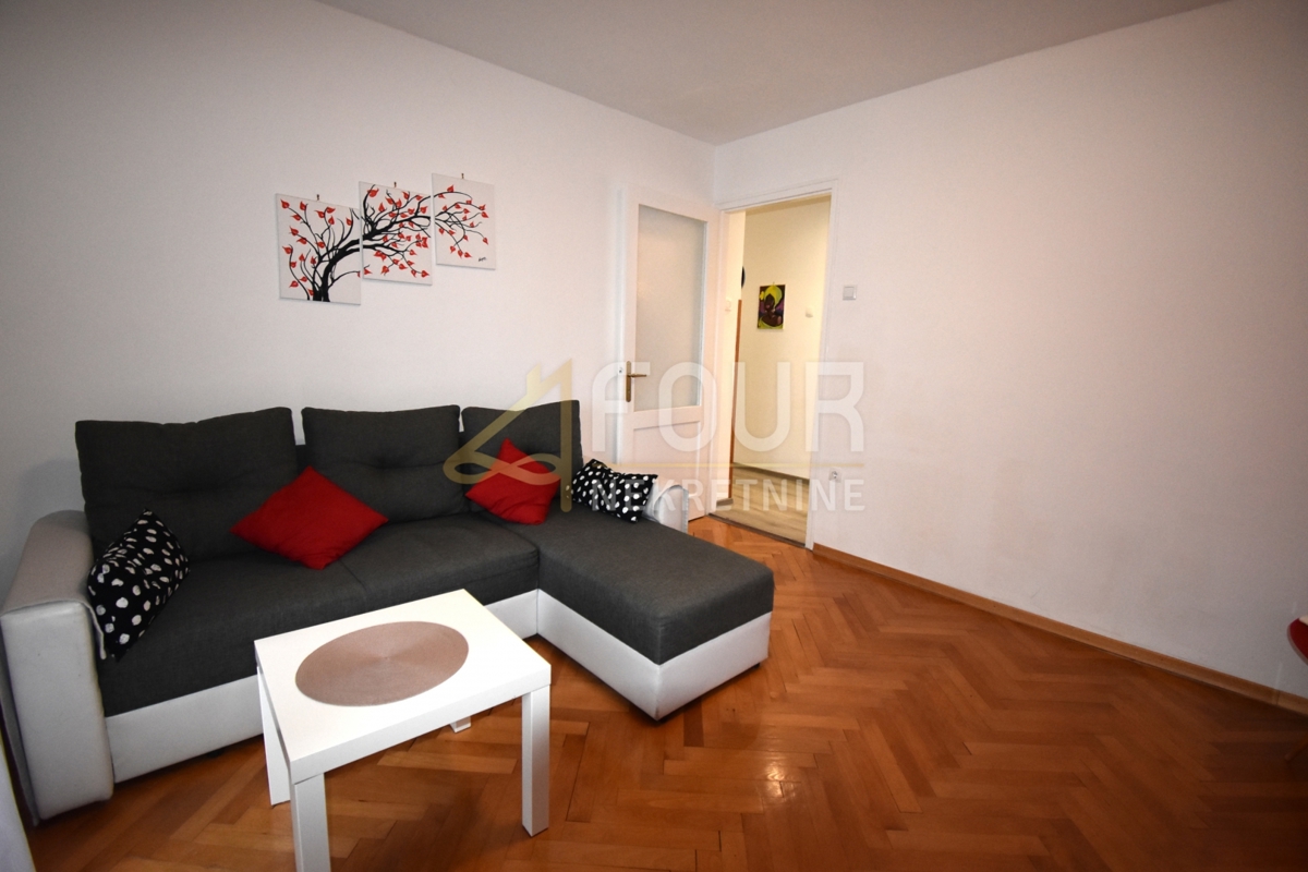 Opatija, 2s + dnevna soba, 57m2, pogled na morje