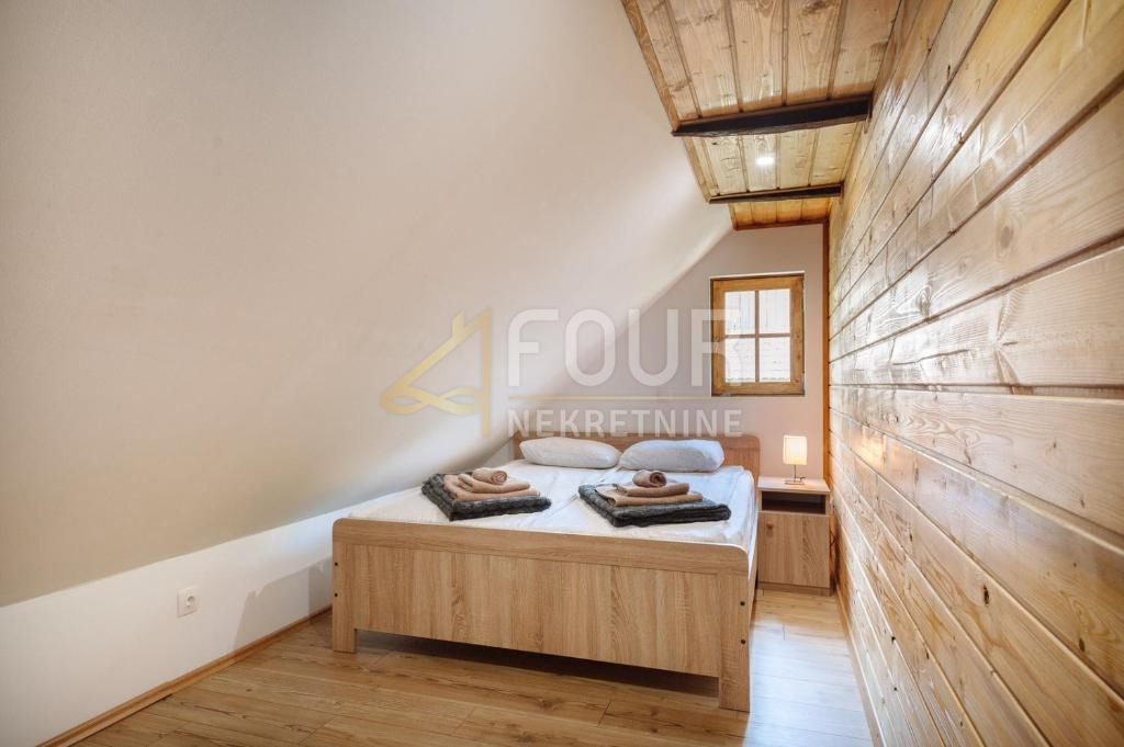 Karlovac - okolica, čudovit posest v bližini Korane