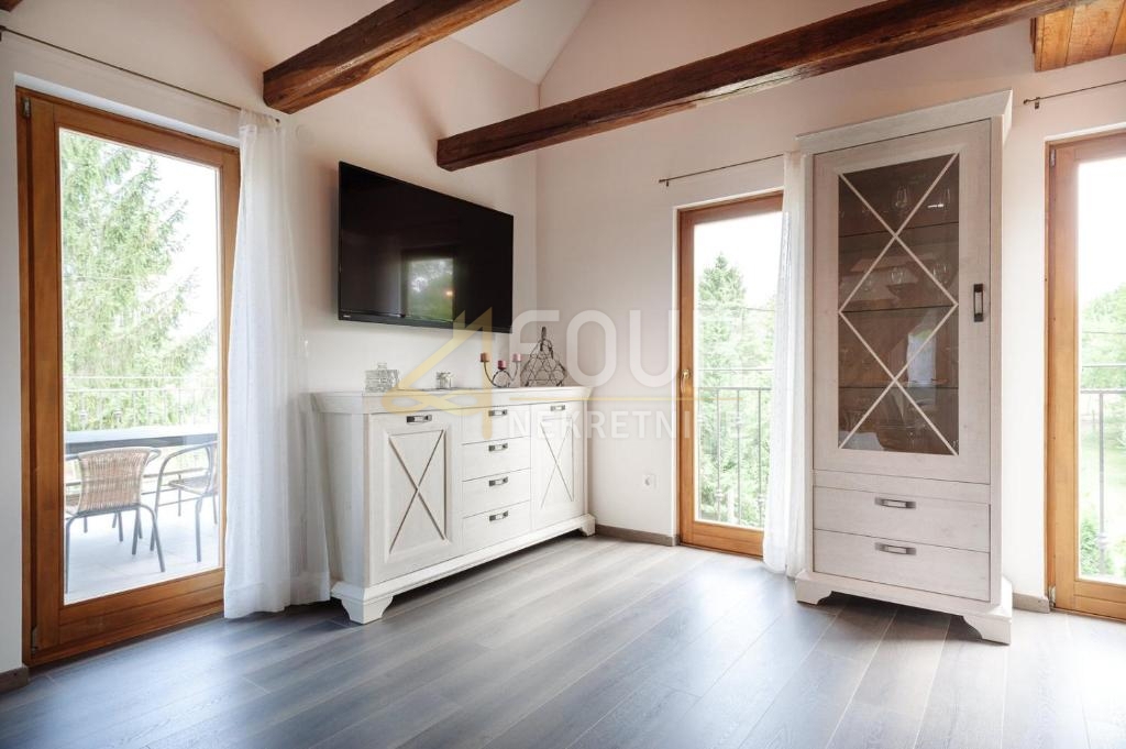 Karlovac - okolica, čudovit posest v bližini Korane