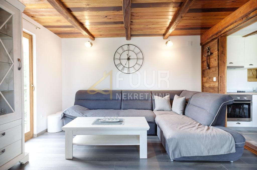 Karlovac - okolica, čudovit posest v bližini Korane