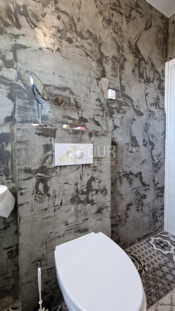 Stanovanje Centar, Pula, 96,36m2