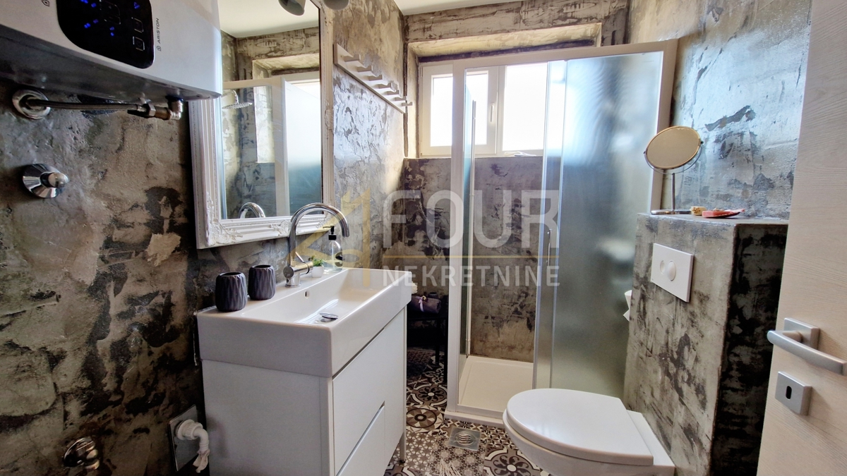 Stanovanje Centar, Pula, 96,36m2