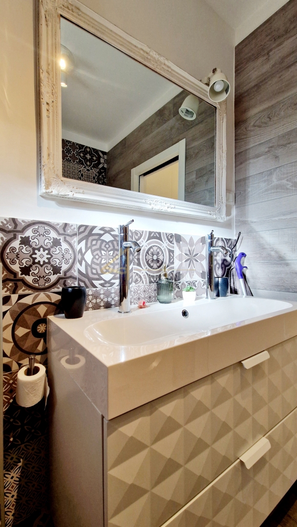 Stanovanje Centar, Pula, 96,36m2