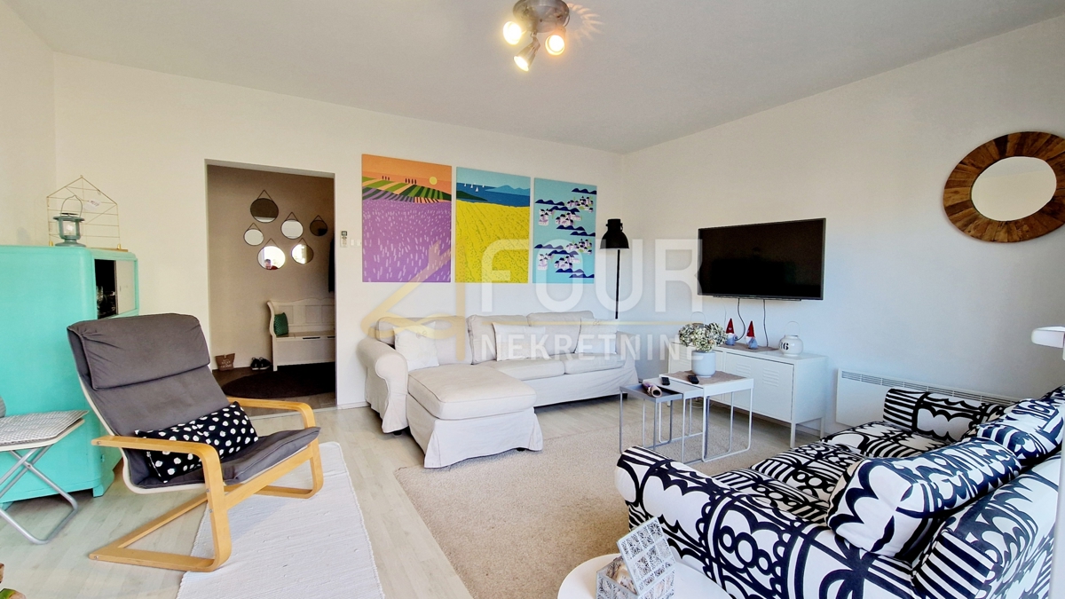 Stanovanje Centar, Pula, 96,36m2