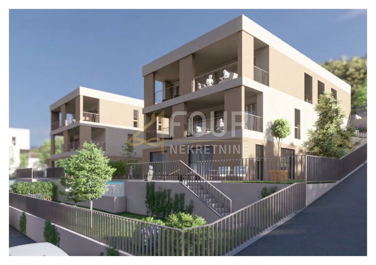 Stanovanje Kostrena, 250,80m2